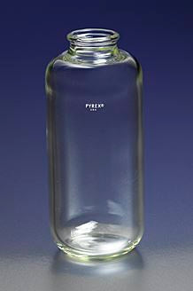 PYREX 500mL Heavy Wall Centrifuge Bottles with Pla